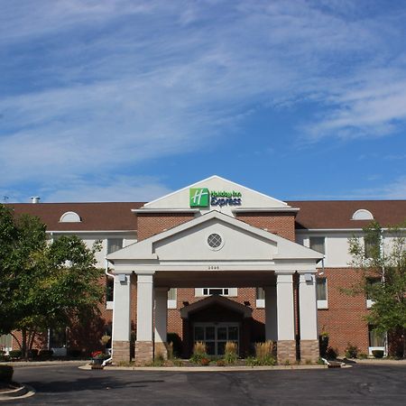 Holiday Inn Express Hotel & Suites Chicago-Algonquin By Ihg Εξωτερικό φωτογραφία