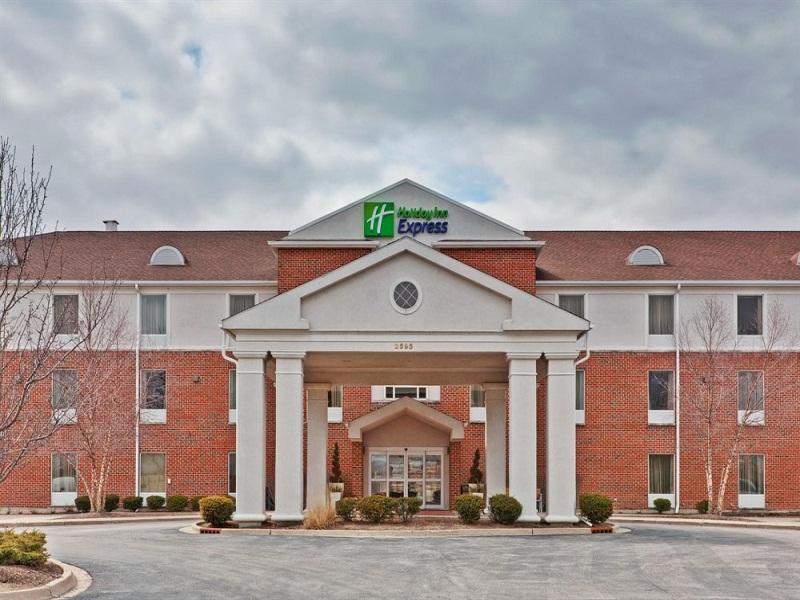 Holiday Inn Express Hotel & Suites Chicago-Algonquin By Ihg Εξωτερικό φωτογραφία