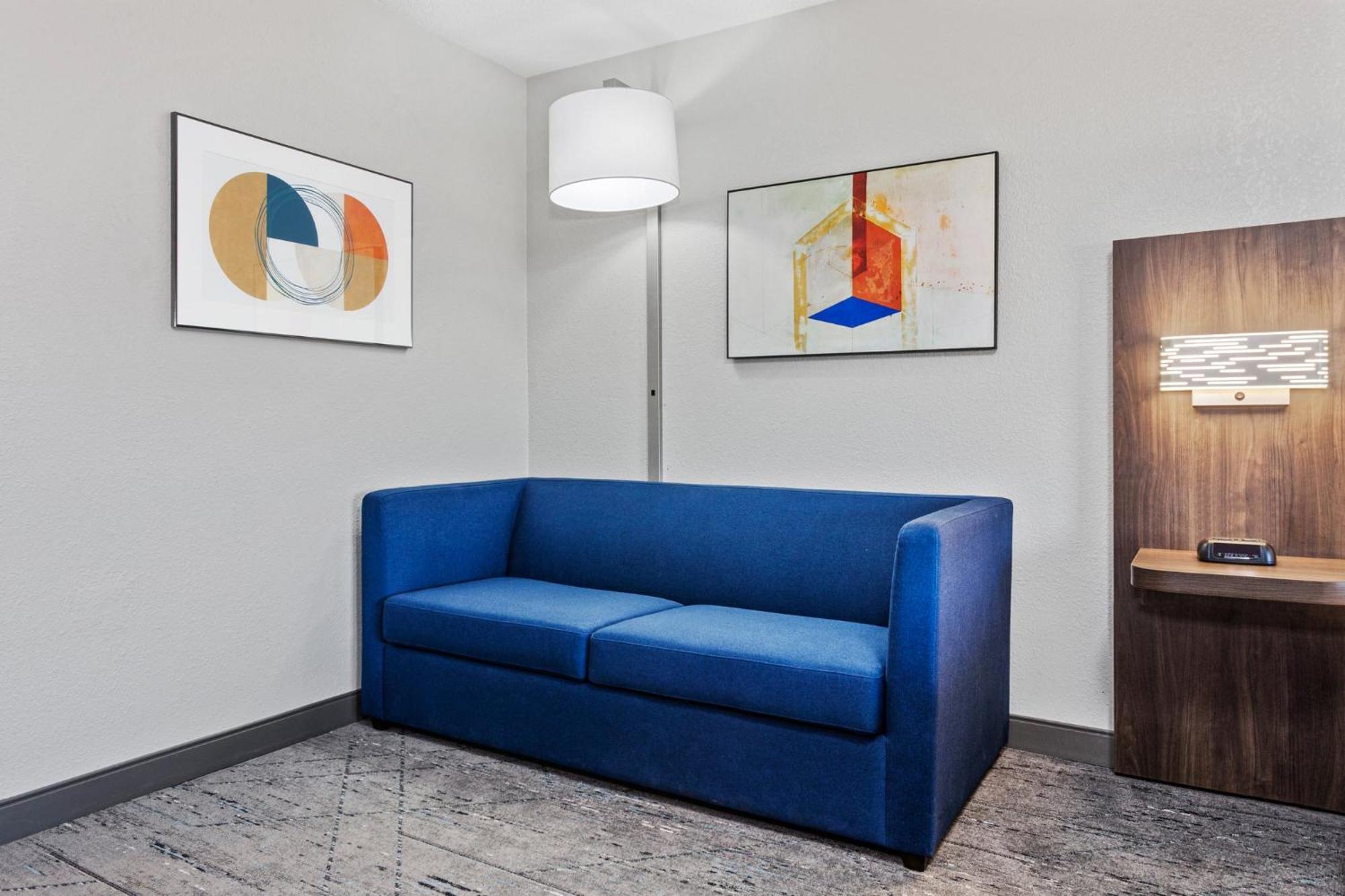 Holiday Inn Express Hotel & Suites Chicago-Algonquin By Ihg Εξωτερικό φωτογραφία